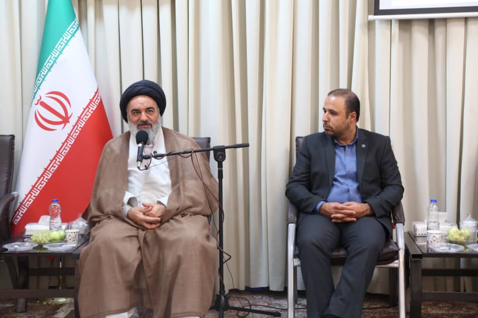 دیدار جهادگران جهاد دانشگاهی کردستان با نماینده ولی فقیه و عضو مجلس خبرگان رهبری