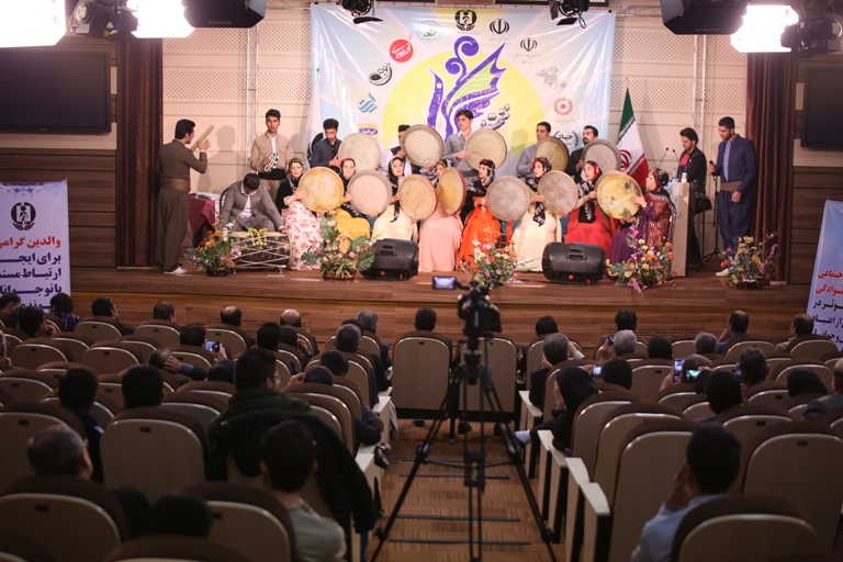 نخستین جشنواره رسانه و کاهش آسیب های اجتماعی اعتیاد در سنندج