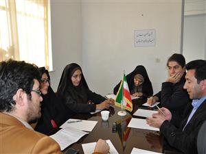 نشست تخصصی آسیب های اجتماعی در حوزه بانوان در خبرگزاری دانشجویان ایران منطقه اردبیل 