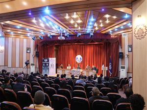  مناظره اساتید و نخبگان دانشگاهی با عنوان" بیان" در دانشگاه صنعتی اصفهان برگزار شد